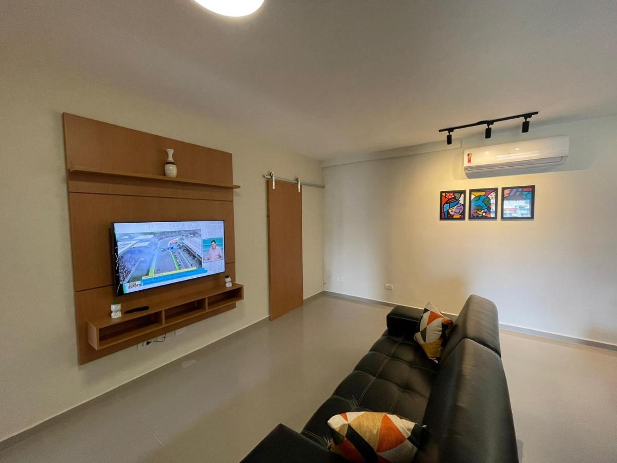 Apartamento Com Piscina No Centro Leilighet Ubatuba Eksteriør bilde