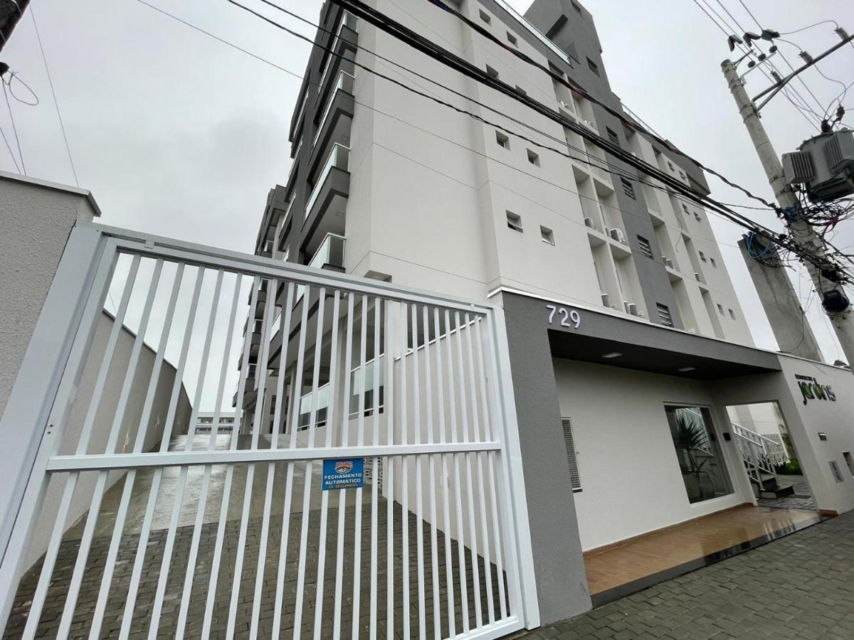 Apartamento Com Piscina No Centro Leilighet Ubatuba Eksteriør bilde
