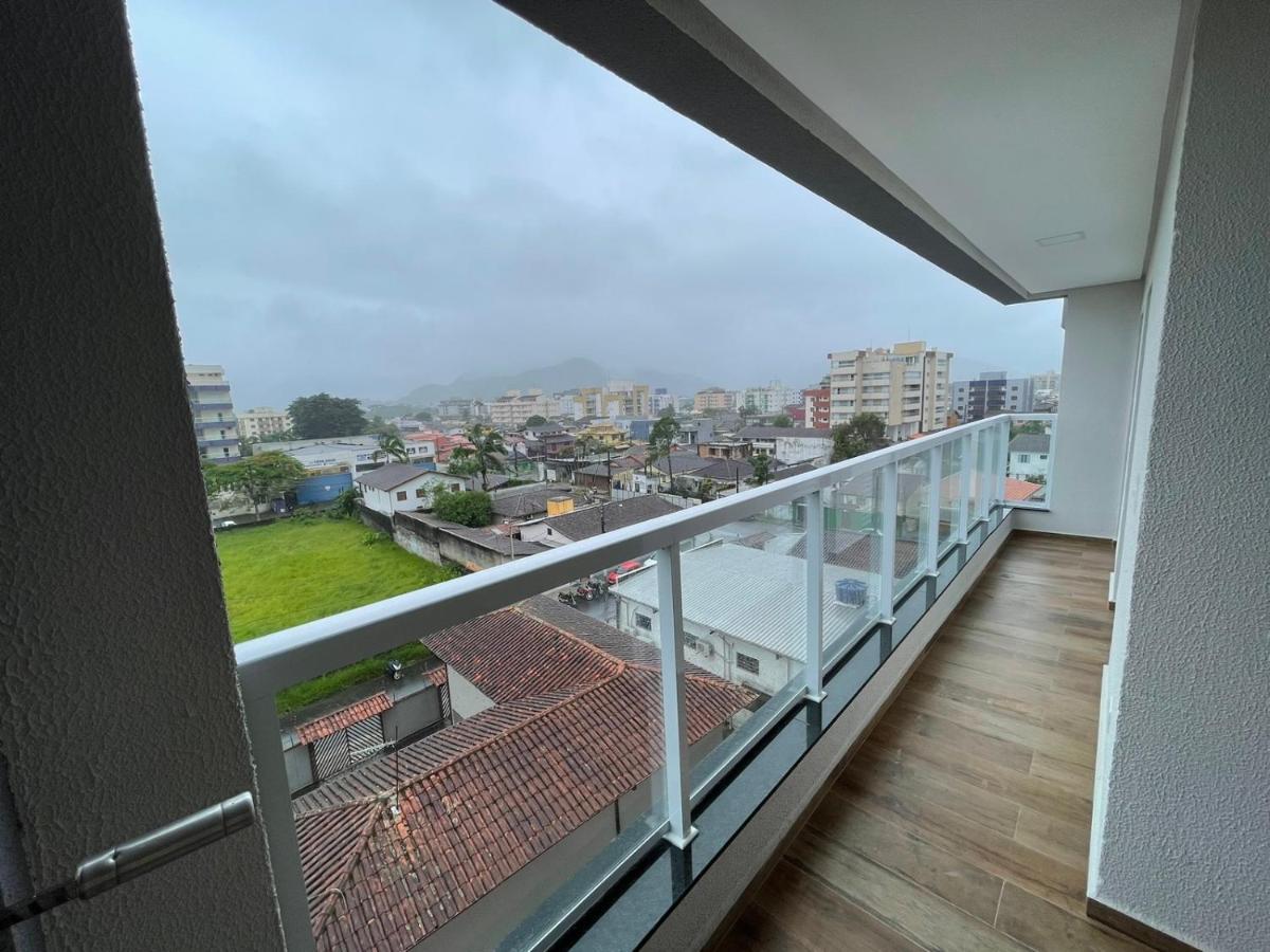 Apartamento Com Piscina No Centro Leilighet Ubatuba Eksteriør bilde